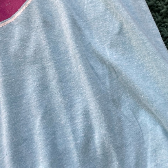 Disney T-Shirt - Picture 3 of 5